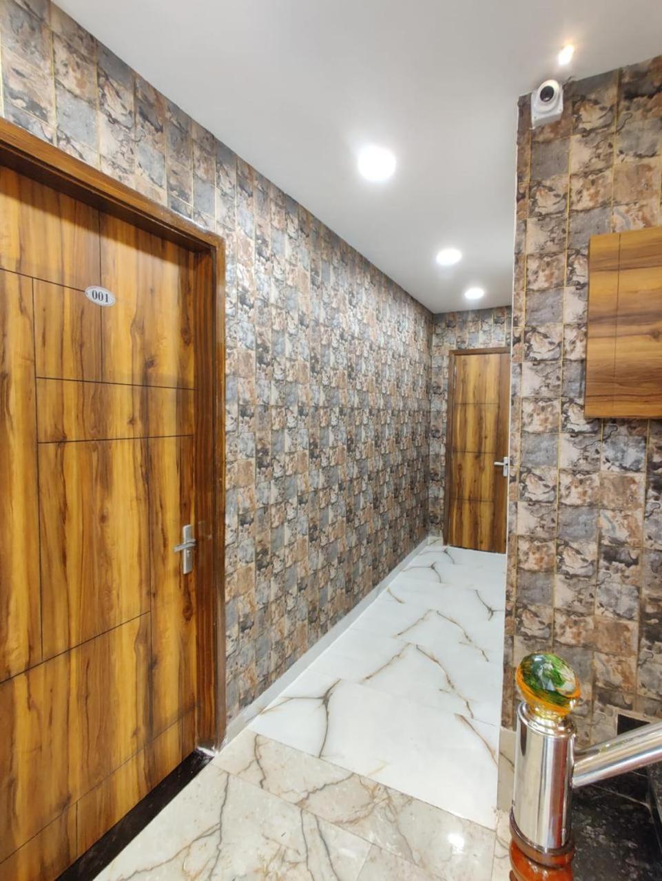 Hotel Gs Amritsar 200 Mtr From Golden Temple Eksteriør bilde